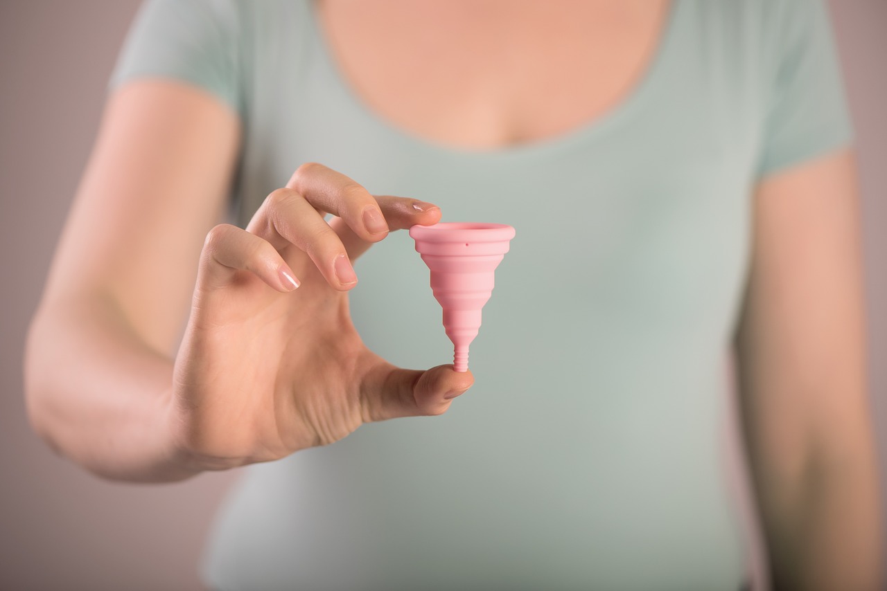 Are Menstrual Discs or Cups Right for You?
