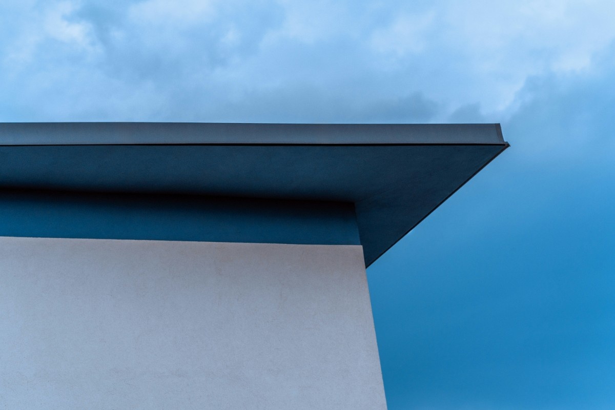How Long Does a Flat Roof Last? Lifespan by Material and What Shortens It