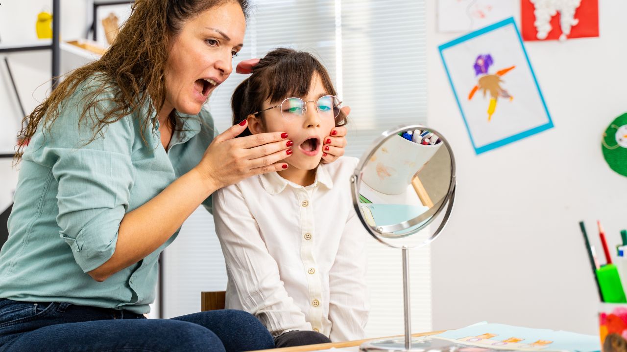 How Speech Therapy Helps Autism Spectrum Disorder (ASD) in Toronto