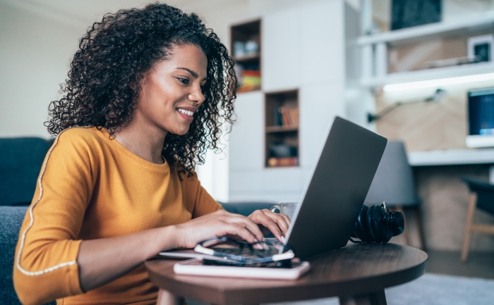 How to Land Your First Online Teaching Job: A Complete Beginner’s Guide