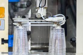How Plastic Injection Molding Works: A Complete Beginner’s Guide