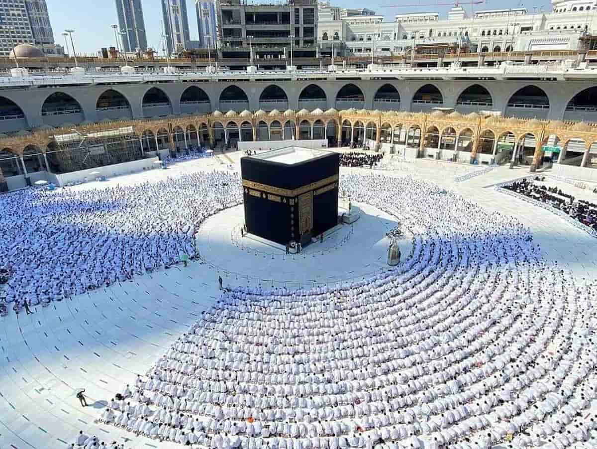 What Makes Easter Umrah Packages 2027 Worth Booking Early?